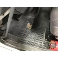 VOLVO VNL day cab Cab thumbnail 14