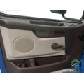 VOLVO VNL day cab Cab thumbnail 8