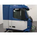 VOLVO VNL day cab Cab thumbnail 2
