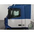 VOLVO VNL day cab Cab thumbnail 3