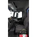 VOLVO VNL day cab Cab thumbnail 6
