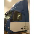 VOLVO VNL day cab Cab thumbnail 5