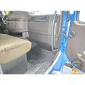 VOLVO VNL day cab Cab thumbnail 10