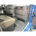 VOLVO VNL day cab Cab thumbnail 11