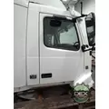 VOLVO VNL300 8102 cab, complete thumbnail 12