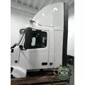 VOLVO VNL300 8102 cab, complete thumbnail 3