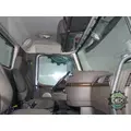 VOLVO VNL300 8102 cab, complete thumbnail 3