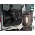 VOLVO VNL300 8102 cab, complete thumbnail 5