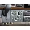 VOLVO VNL300 8102 cab, complete thumbnail 23