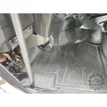 VOLVO VNL300 Cab thumbnail 9