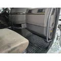 VOLVO VNL300 Cab thumbnail 11