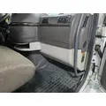 VOLVO VNL300 Cab thumbnail 12