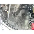 VOLVO VNL430 Cab thumbnail 10