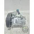 VOLVO VNL440 Air Conditioner Compressor thumbnail 2