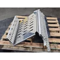 VOLVO VNL630 8271 foot step, chassi mounted thumbnail 4