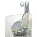 VOLVO VNL640 Seat, Front thumbnail 4