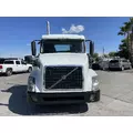 VOLVO VNL64T Vehicle For Sale thumbnail 3