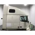 VOLVO VNL670 8102 cab, complete thumbnail 6