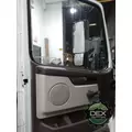 VOLVO VNL670 8102 cab, complete thumbnail 8