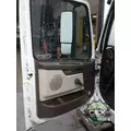 VOLVO VNL670 8102 cab, complete thumbnail 6