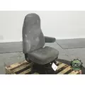 VOLVO VNL670 8521 front seat, complete thumbnail 1