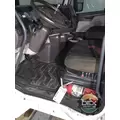 VOLVO VNL670 Cab thumbnail 6
