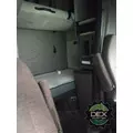 VOLVO VNL670 Cab thumbnail 6