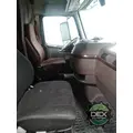 VOLVO VNL670 Cab thumbnail 3