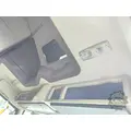 VOLVO VNL670 Cab thumbnail 15