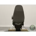 VOLVO VNL670 Seat, Front thumbnail 4