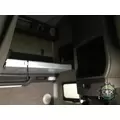 VOLVO VNL780 8102 cab, complete thumbnail 18