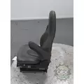 VOLVO VNL780 8521 front seat, complete thumbnail 3