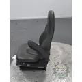 VOLVO VNL780 Seat, Front thumbnail 3