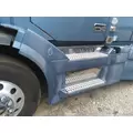 VOLVO VNL CAB SKIRTSIDE FAIRING thumbnail 1