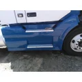 VOLVO VNL CAB SKIRTSIDE FAIRING thumbnail 2