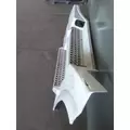 VOLVO VNL CAB SKIRTSIDE FAIRING thumbnail 4
