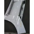 VOLVO VNL CAB SKIRTSIDE FAIRING thumbnail 2