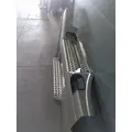 VOLVO VNL CAB SKIRTSIDE FAIRING thumbnail 4