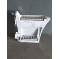VOLVO VNL CAB SKIRTSIDE FAIRING thumbnail 1