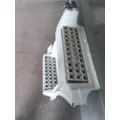 VOLVO VNL CAB SKIRTSIDE FAIRING thumbnail 3