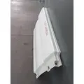 VOLVO VNL CAB SKIRTSIDE FAIRING thumbnail 2