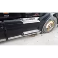 VOLVO VNL CAB SKIRTSIDE FAIRING thumbnail 1