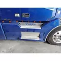 VOLVO VNL CAB SKIRTSIDE FAIRING thumbnail 1