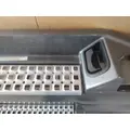 VOLVO VNL CAB SKIRTSIDE FAIRING thumbnail 3