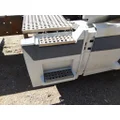 VOLVO VNL CAB SKIRTSIDE FAIRING thumbnail 1