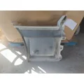 VOLVO VNL CAB SKIRTSIDE FAIRING thumbnail 2