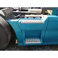 VOLVO VNL CAB SKIRTSIDE FAIRING thumbnail 1