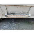 VOLVO VNL CAB SKIRTSIDE FAIRING thumbnail 2