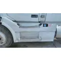 VOLVO VNL CAB SKIRTSIDE FAIRING thumbnail 1