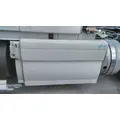VOLVO VNL CAB SKIRTSIDE FAIRING thumbnail 1